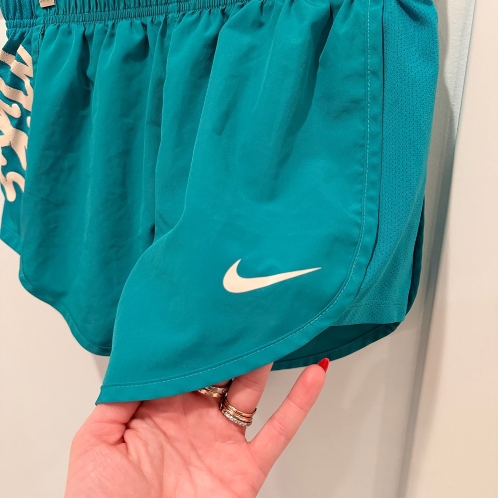 Nike Dri-Fit Green Lined Running Athletic Shorts Women's Drawstring Elastic M - Picture 3 of 13